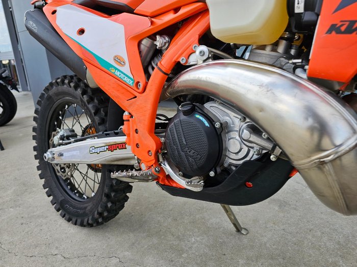 2025 Ktm 300 EXC CHAMPIONS EDITION Orange