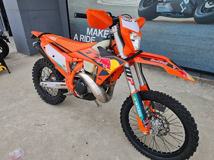2025 Ktm 300 EXC CHAMPIONS EDITION Orange