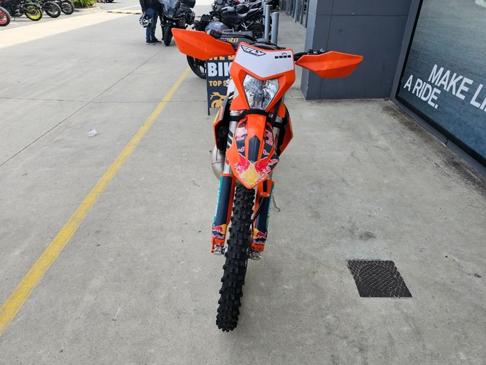 2025 Ktm 300 EXC CHAMPIONS EDITION Orange