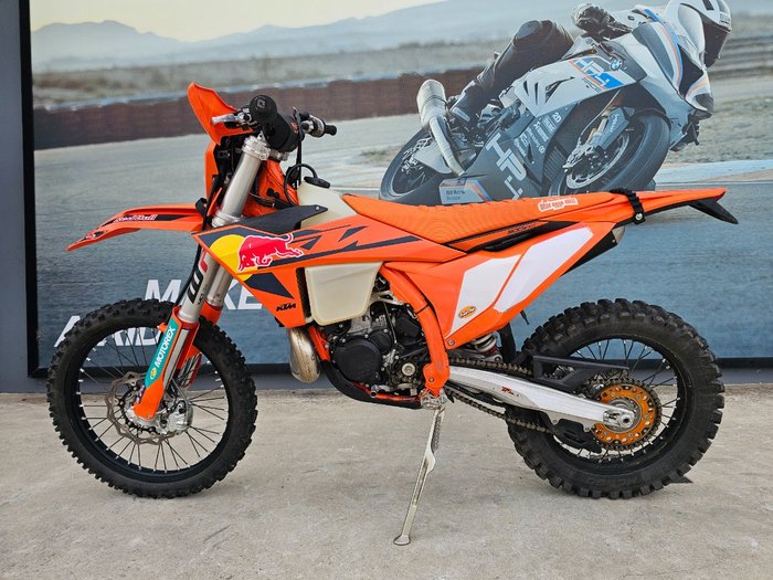2025 Ktm 300 EXC CHAMPIONS EDITION Orange
