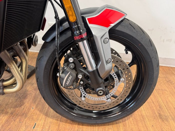 2022 Triumph TRIDENT 660 SILVER