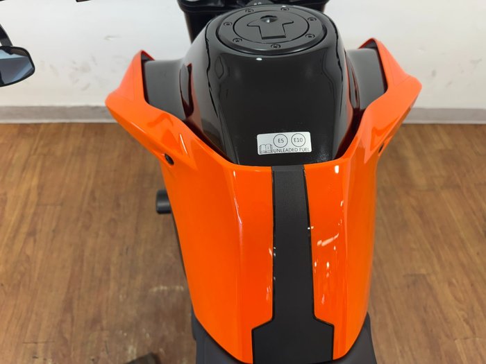 2024 Ktm 790 DUKE ORANGE