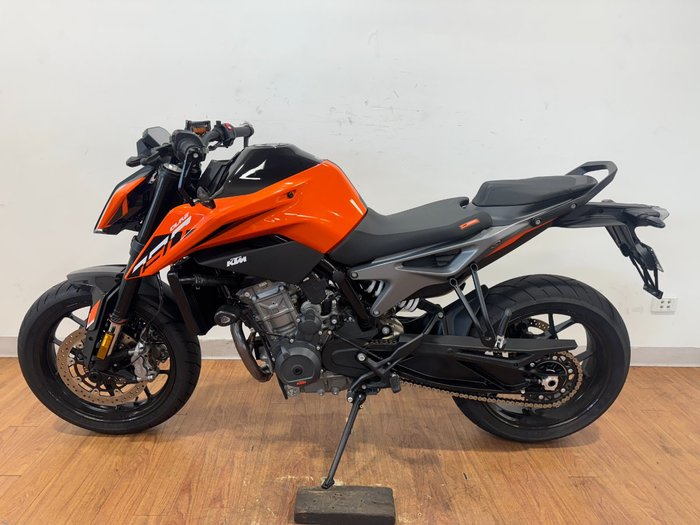 2024 Ktm 790 DUKE ORANGE