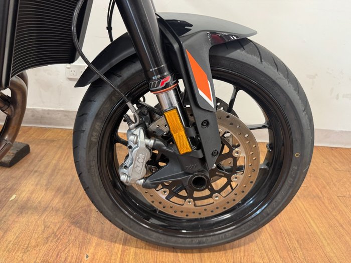 2024 Ktm 790 DUKE ORANGE