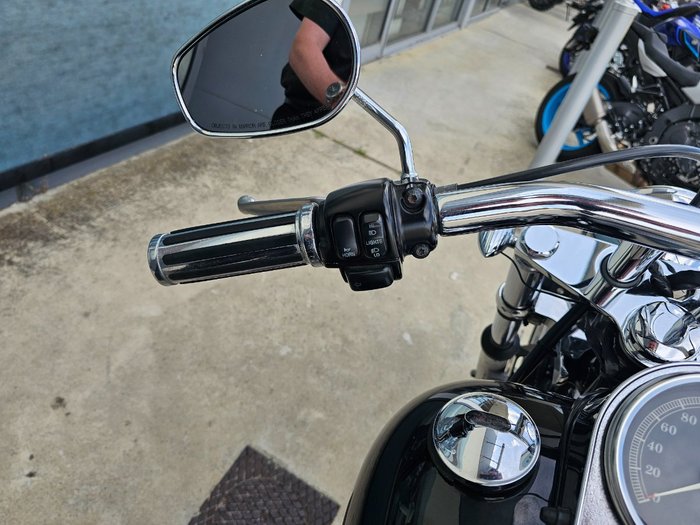 2006 HARLEY-DAVIDSON FXSTI SOFTAIL Black