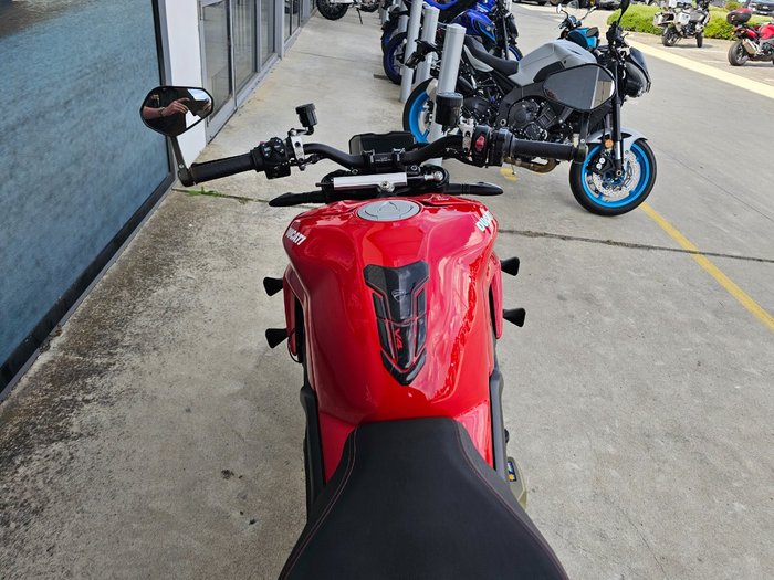 2021 DUCATI STREETFIGHTER V4 Red