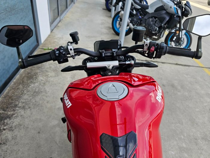 2021 DUCATI STREETFIGHTER V4 Red