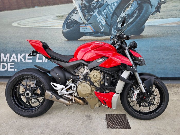 2021 DUCATI STREETFIGHTER V4 Red