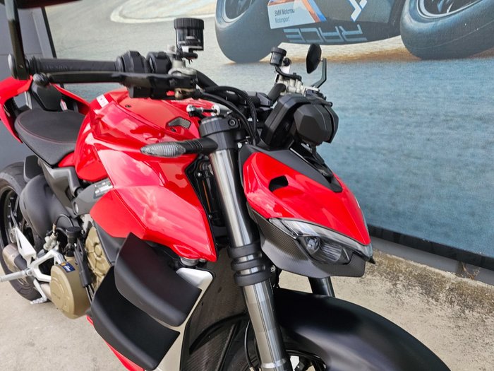 2021 DUCATI STREETFIGHTER V4 Red