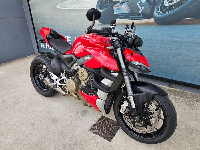 2021 DUCATI STREETFIGHTER V4 Red