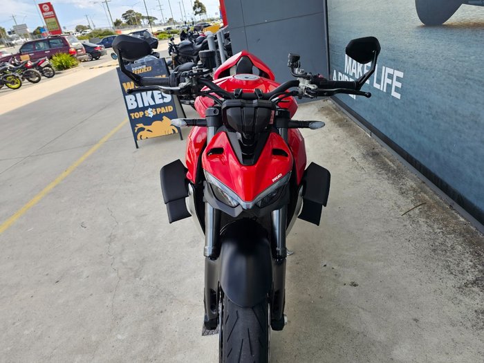 2021 DUCATI STREETFIGHTER V4 Red