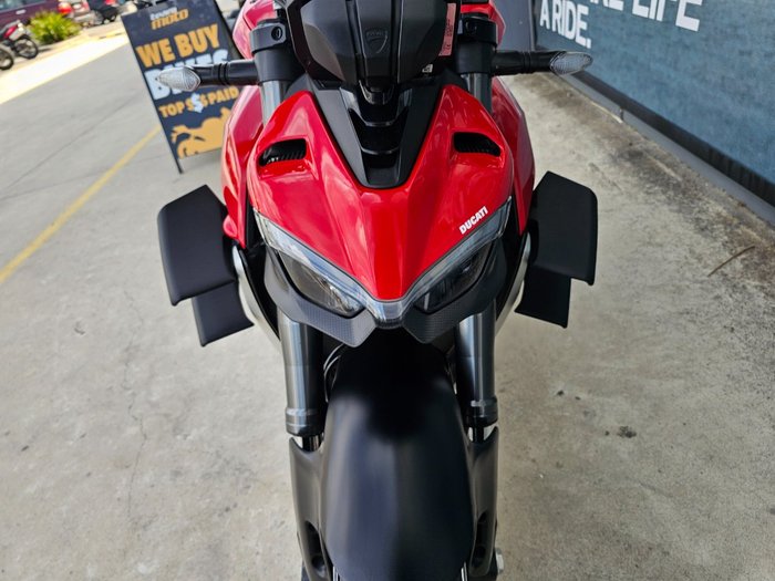 2021 DUCATI STREETFIGHTER V4 Red