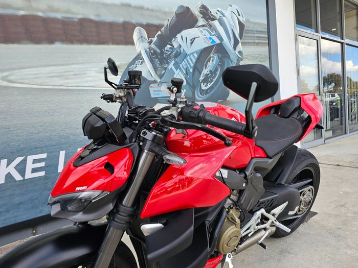 2021 DUCATI STREETFIGHTER V4 Red