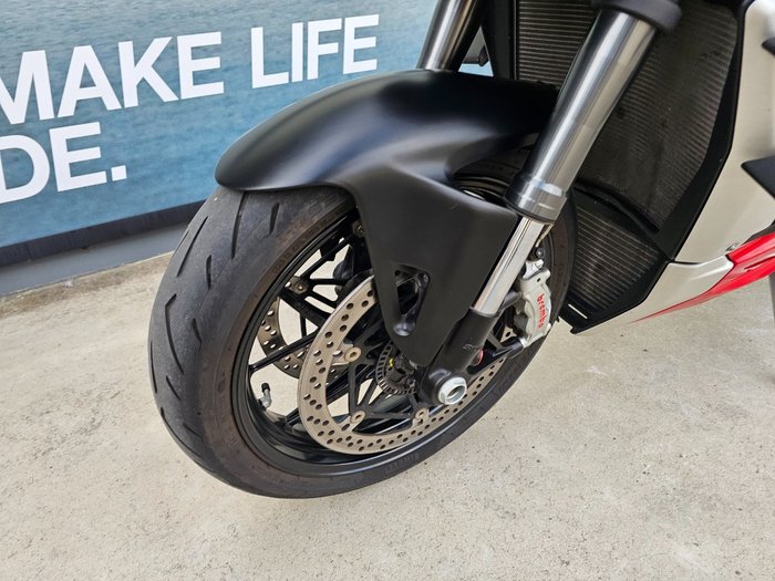 2021 DUCATI STREETFIGHTER V4 Red