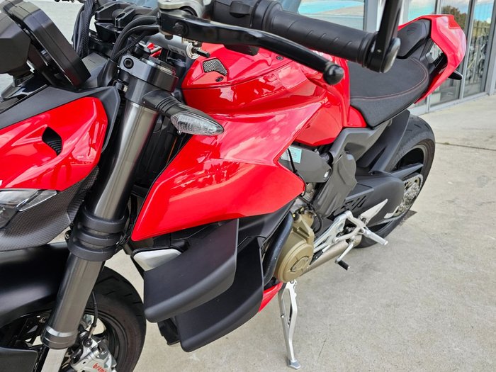 2021 DUCATI STREETFIGHTER V4 Red