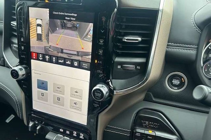 2024 RAM 2500 Laramie Rambox