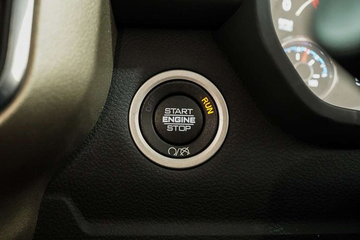 2024 RAM 2500 Laramie Rambox