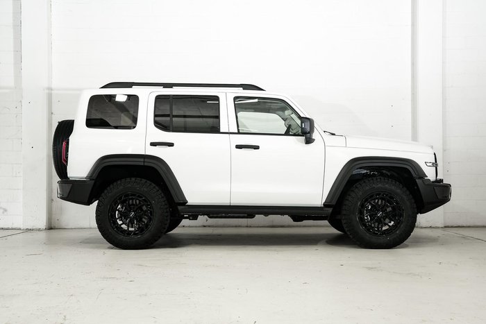 2025 GWM Tank 300 Ultra P01 4X4 On Demand Pearl White