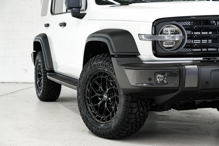 2025 GWM Tank 300 Ultra P01 4X4 On Demand Pearl White