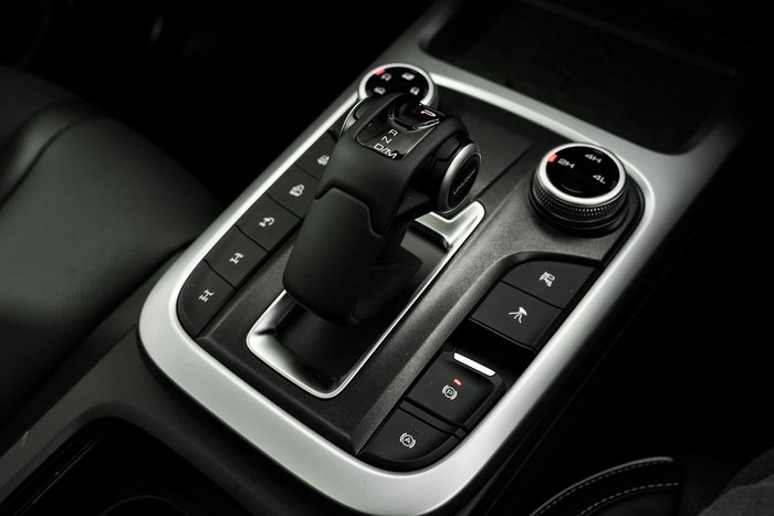 2025 GWM Tank 300 Ultra P01 4X4 On Demand Pearl White