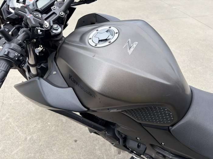 2015 Kawasaki Z300 ABS Grey