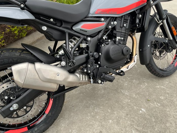 2024 Royal Enfield HIMALAYAN 450 SLATE HIMALAYAN SALT