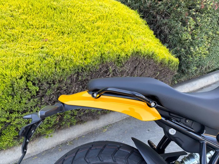 2025 Royal Enfield Guerrilla 450