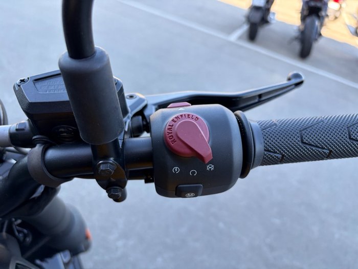 2025 Royal Enfield Guerrilla 450