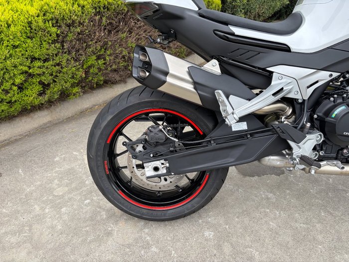 2024 CFMOTO NK ADVANCE Black