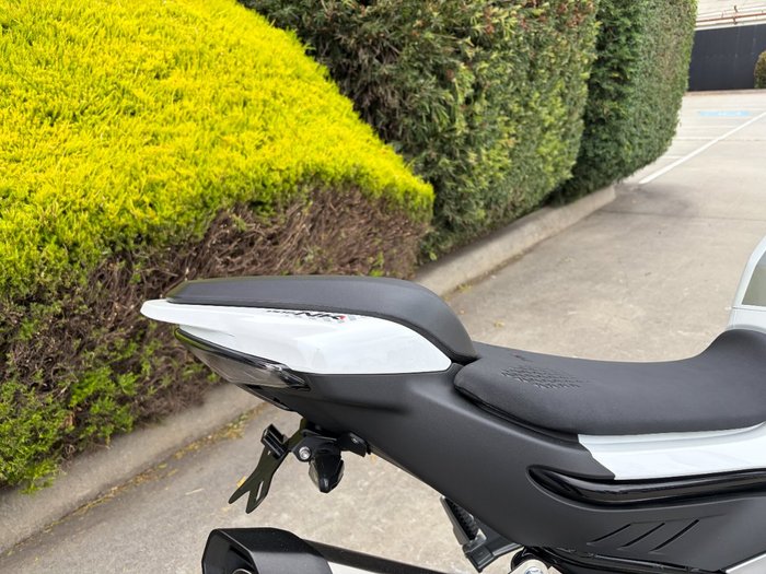 2024 CFMOTO NK ADVANCE Black