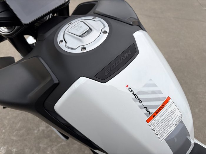 2024 CFMOTO NK ADVANCE Black