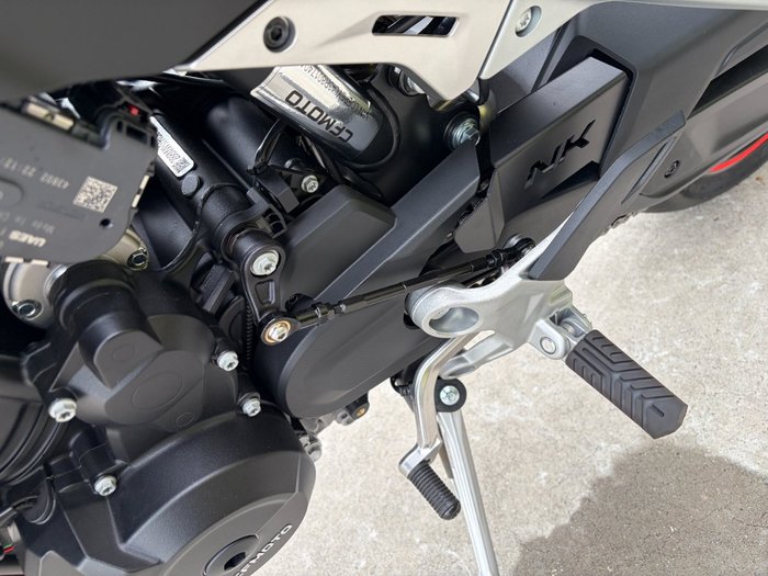 2024 CFMOTO NK ADVANCE Black