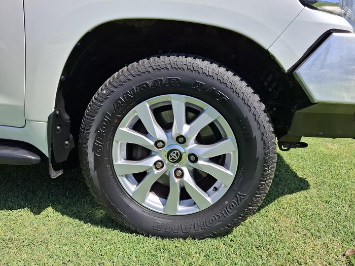 2017 Toyota Landcruiser VX VDJ200R 4X4 Dual Range Crystal Pearl