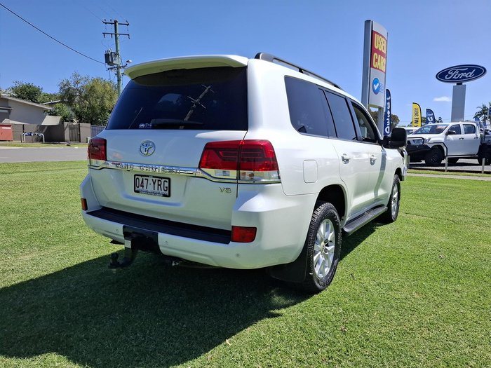2017 Toyota Landcruiser VX