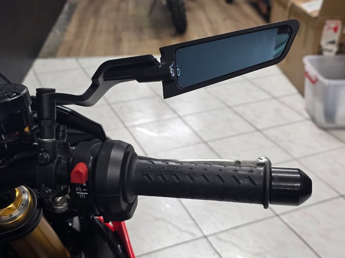 2019 APRILIA TUONO V4 FACTORY Black