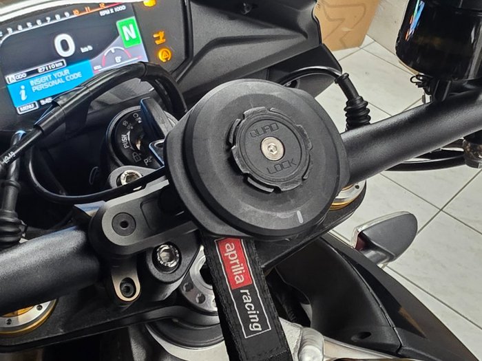 2019 APRILIA TUONO V4 FACTORY Black