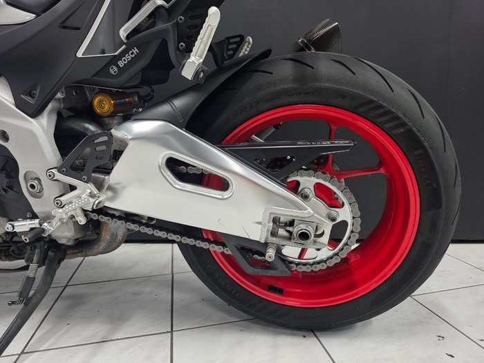 2019 APRILIA TUONO V4 FACTORY Black