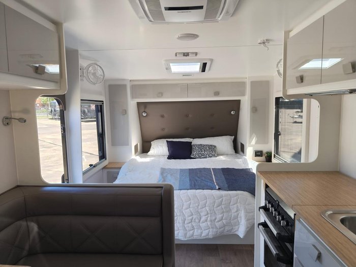 2025 JB Caravans Dirt Roader 18'6