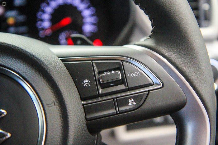 2025 Suzuki Swift Hybrid GLX