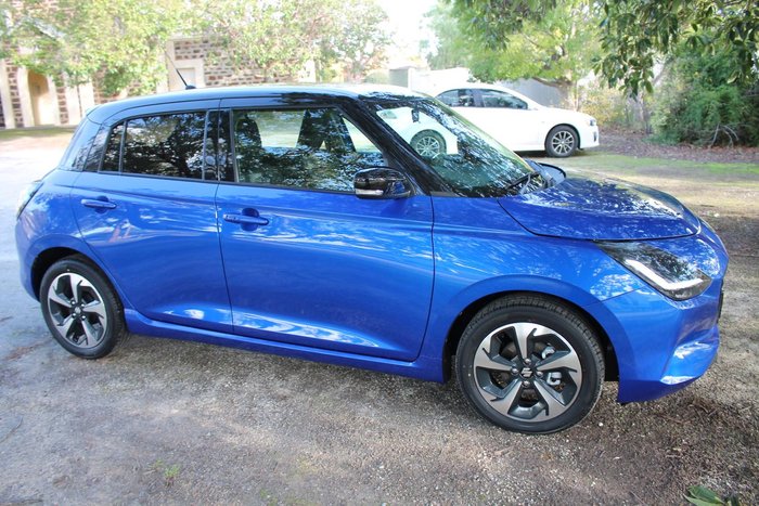 2025 Suzuki Swift Hybrid GLX