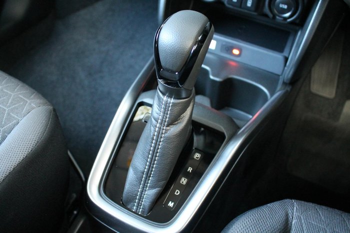 2025 Suzuki Swift Hybrid GLX