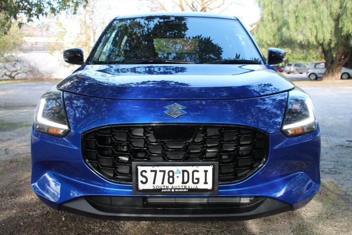 2025 Suzuki Swift Hybrid GLX
