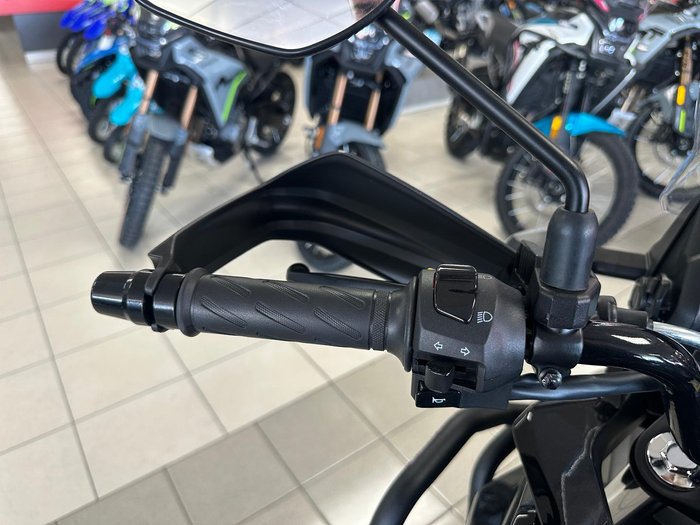 2024 Suzuki V-Strom 250SX V-Strom Black