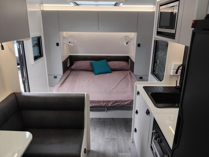 2025 New Age Caravans Manta Ray 16Ft Couples Expedition My25 Full Off-Road