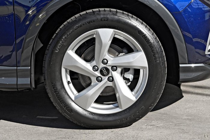 2025 Audi Q3 35 TFSI F3 MY25 Navarra Blue