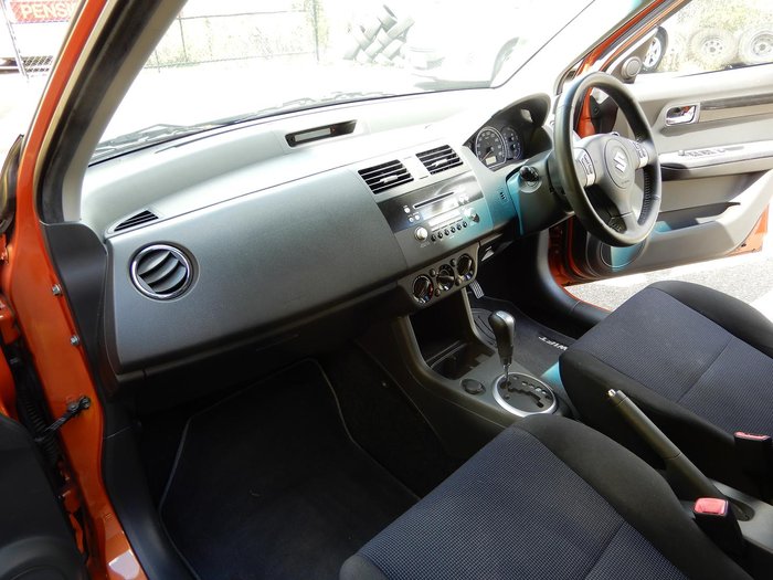 2005 Suzuki Swift RS415 Bronze