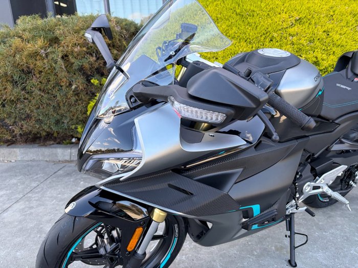 2026 CFMOTO 2026 CF MOTO 450CC 450SR-S BLACK/GREY