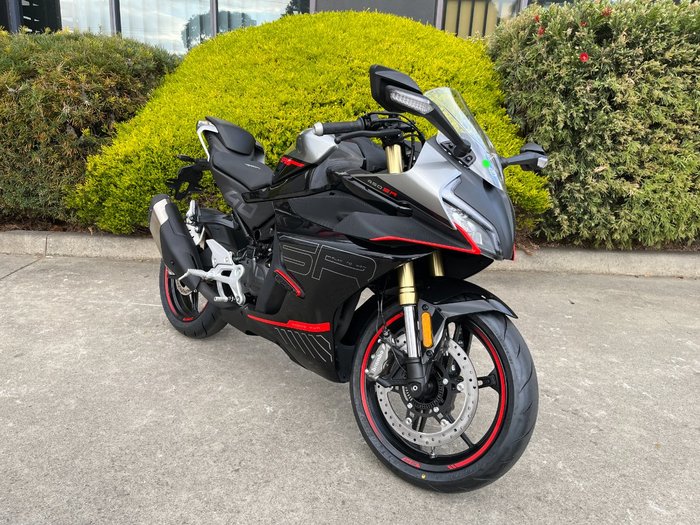 2026 CFMOTO 2026 Cf Moto 450CC 450SR Zircon Black With Velocity Grey