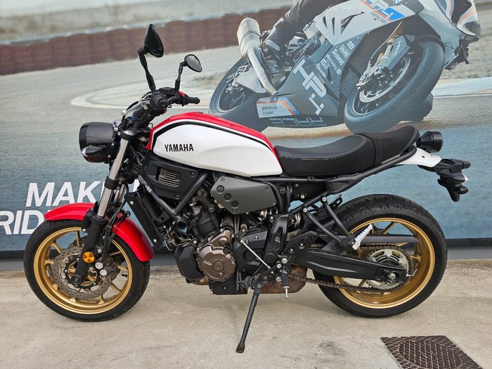 2020 Yamaha XSR700 White