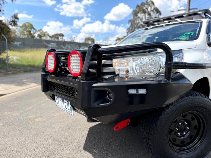 2017 Toyota Hilux SR GUN126R 4X4 Dual Range Glacier White